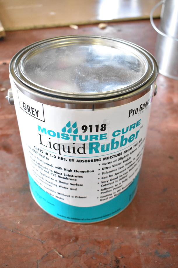 Pro Guard 9118 Gray Moisture Cure Liquid Rubber in can, with detailed label features and specifications.