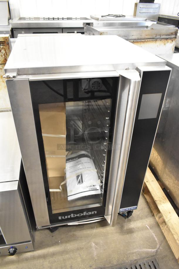 Brand new Moffat Turbofan EHT10 stainless steel heated cabinet with commercial casters, 208V 1 Phase. Scratch and dent condition.