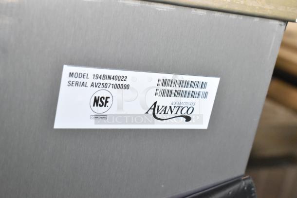 Avantco 194BIN40022 Ice Storage Bin, 22", metallic alloy exterior, 383 lb. capacity, new scratch and dent, NSF-certified label visible.