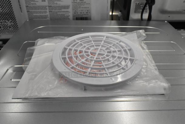Brand new KoolMore KM-MD-1SS 24" stainless-steel microwave drawer, 2025 model. Scratch and dent condition. 120V, 1 phase.