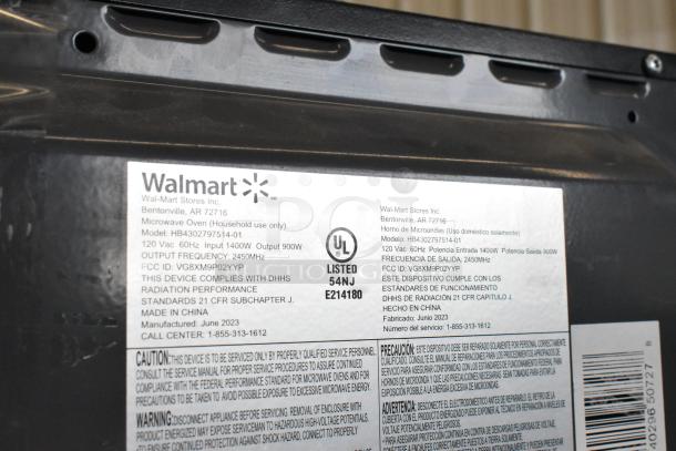 Hamilton Beach HB4302797514-01 microwave label, 120V, 1-phase, 1400W input, 900W output, manufactured June 2023, compliant with standards.