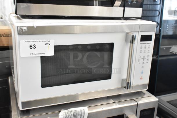 Hamilton Beach HB8436193153-02 Countertop Microwave Oven, 120V, 1 Phase, stainless steel, front panel controls.
