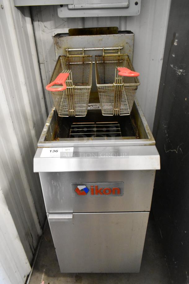 Ikon IGF-35/40-NG stainless steel commercial deep fat fryer with 2 metal fry baskets, on casters, 90,000 BTU.