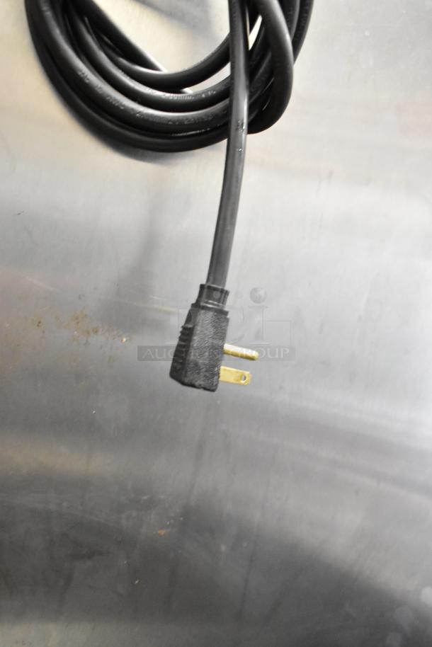 2018 True STA2F-2S commercial stainless steel freezer cord, 115 volts, 1 phase, two-prong plug.