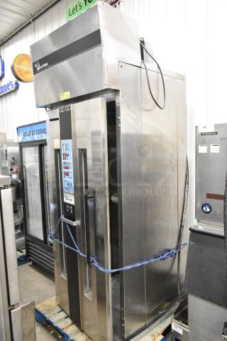 Baxter RP100 stainless steel commercial electric roll-in rack proofer, 208/240 volts, 1 phase, excellent condition.
