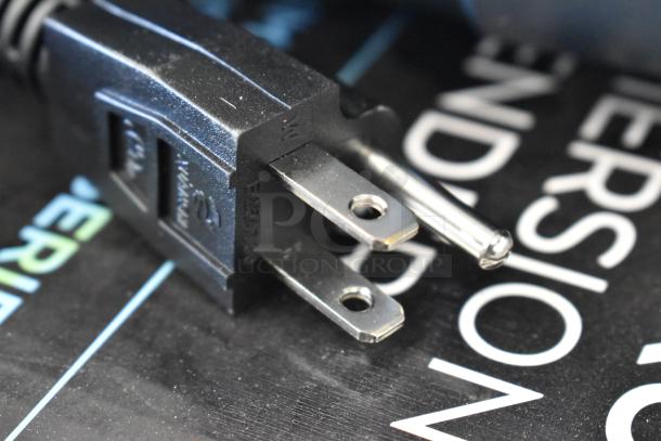 Close-up of power plug for AvaMix 928IBMD10 immersion blender. New condition; labels indicate 120 Volts, 1 Phase.