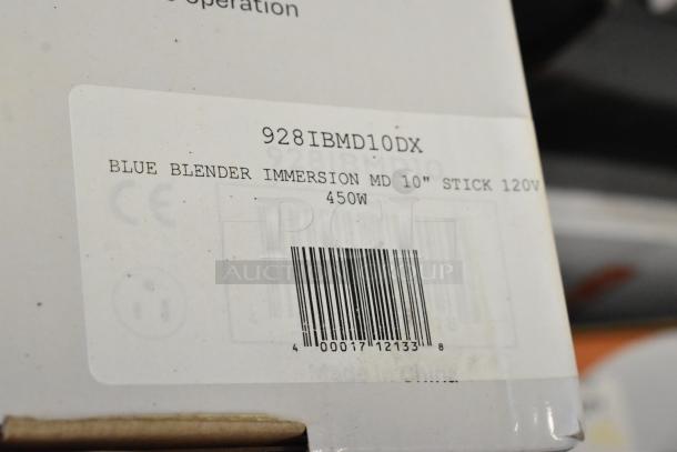 Box label showing AvaMix 928IBMD10DX, 10-inch immersion blender, 120V, 450W, new scratch and dent condition.
