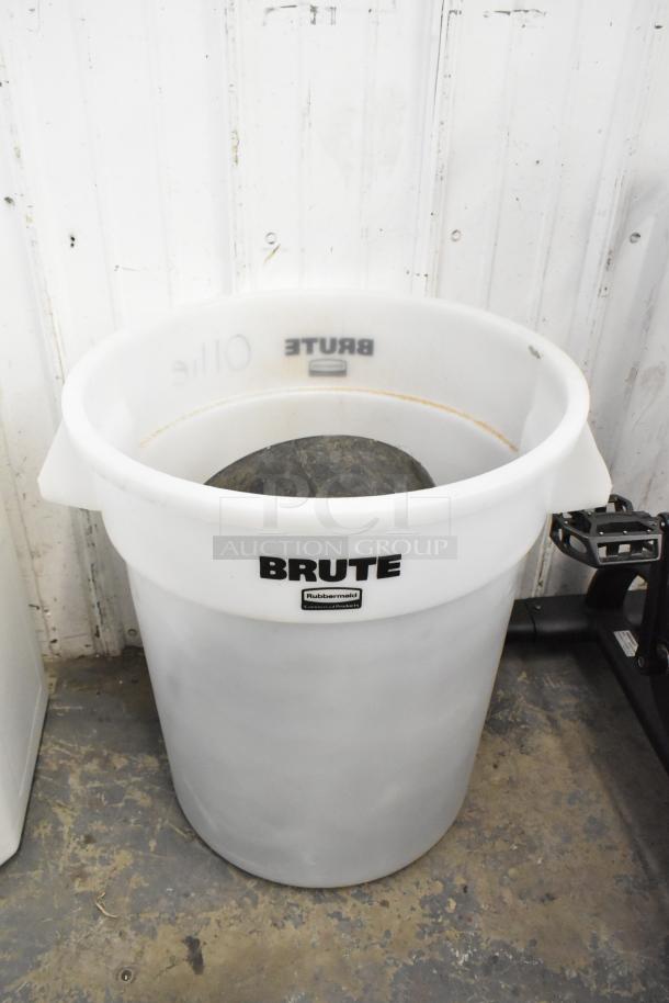 Rubbermaid Brute poly bin with handles, white, commercial use, good condition. Label indicates "Brute" and "Rubbermaid."