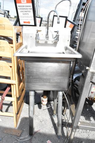 Stainless Steel Single Bay Sink. - Item #1209388