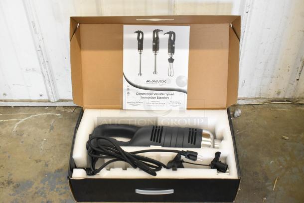 AvaMix 928IBHD18 18" heavy-duty immersion blender, variable speed, 1 1/4 hp, 120 volts, new condition, in box with cord.