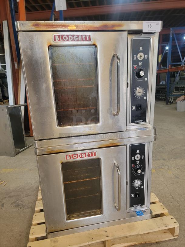 Blodgett CTB-1 Double Half Size Electric Convection Ovens on pallet, used condition, visible controls, and Blodgett branding.