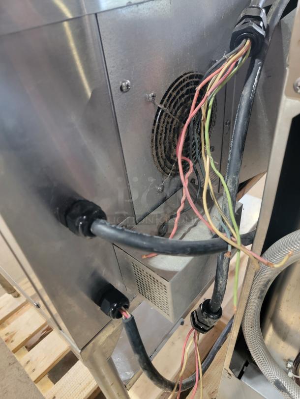 Blodgett Hoodini Ventless Hood VLH, stainless steel, wiring visible, efficient kitchen ventilation, excellent condition.