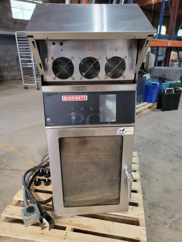 Blodgett BLCT-6E-H Ventless Countertop Combi-Oven with Hoodini™ System. Stainless steel, with visible control panel and three fans, on a pallet.