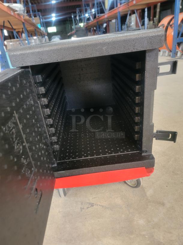 Cambro EPP300 insulated food pan carrier, open door view, durable expanded polypropylene, holds food safe for 4 hours.