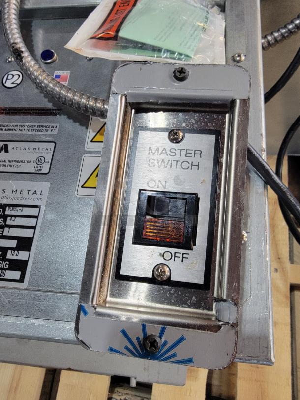 Atlas Metal WCMDCL-3 refrigerated drop-in cold well with master switch, labels, and UL certification markings. Ideal for commercial use.