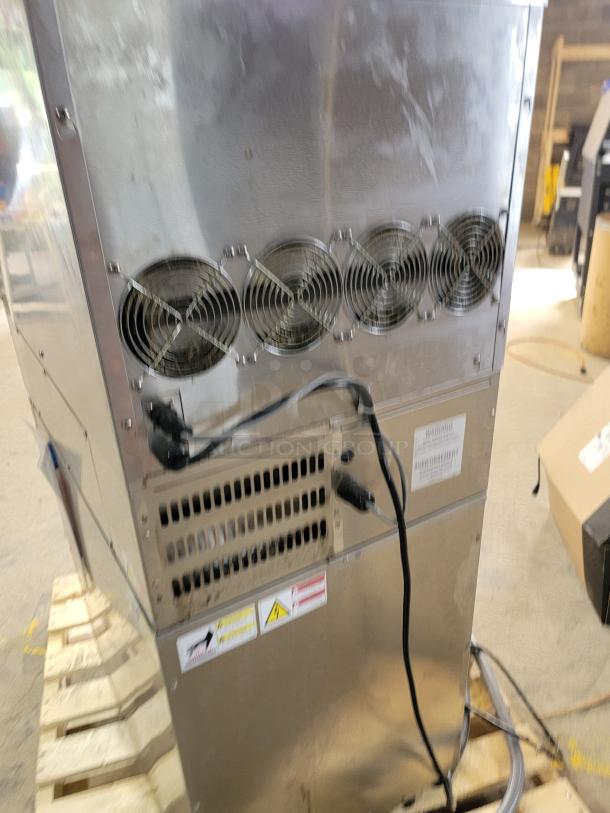 Blodgett BLCT-6E-H Ventless Combi-Oven on pallet, features Hoodini™ Ventless System, stainless steel exterior, cables attached.