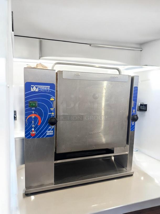 Prince Castle 297-T20 Slim Line Bun Toaster, excellent condition, stainless steel, 115V, fully tested and working.