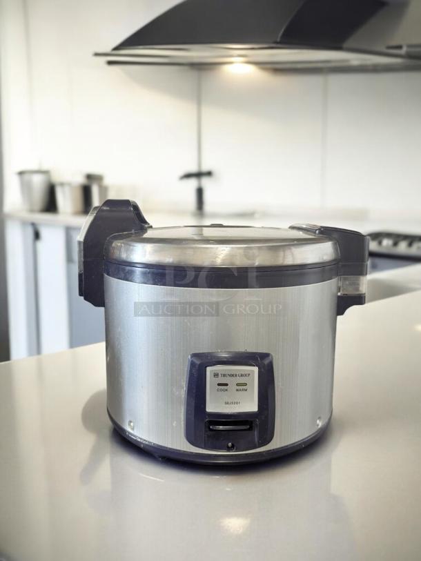 Thunder Group SEJ3201 Electric Rice Cooker/Warmer, 120V, excellent condition, fully tested, visible controls for cook/warm.