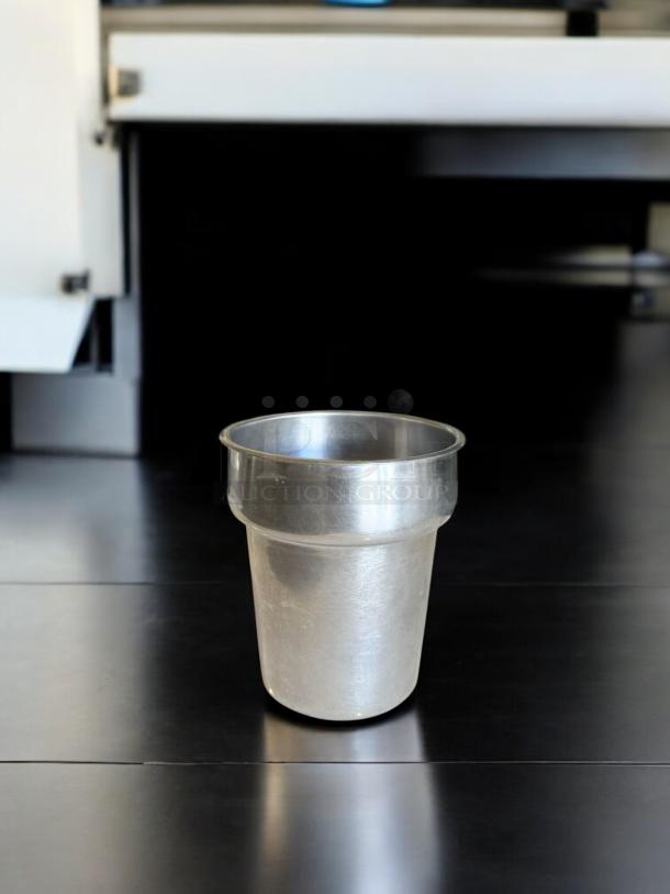 GSW stainless steel malt cup, excellent condition, standard commercial size, fully tested and working.