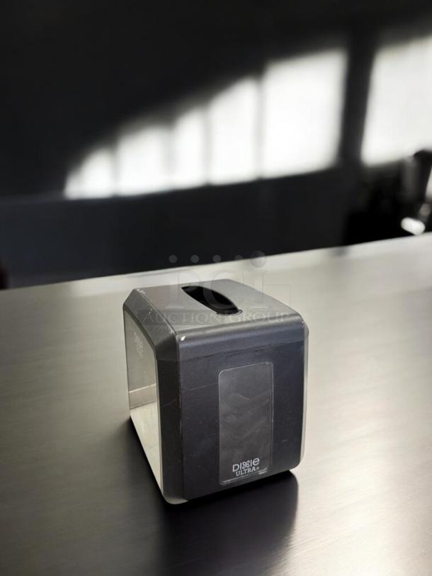 Dixie Ultra tabletop napkin dispenser by Georgia-Pacific, excellent condition, black, fully tested and working.