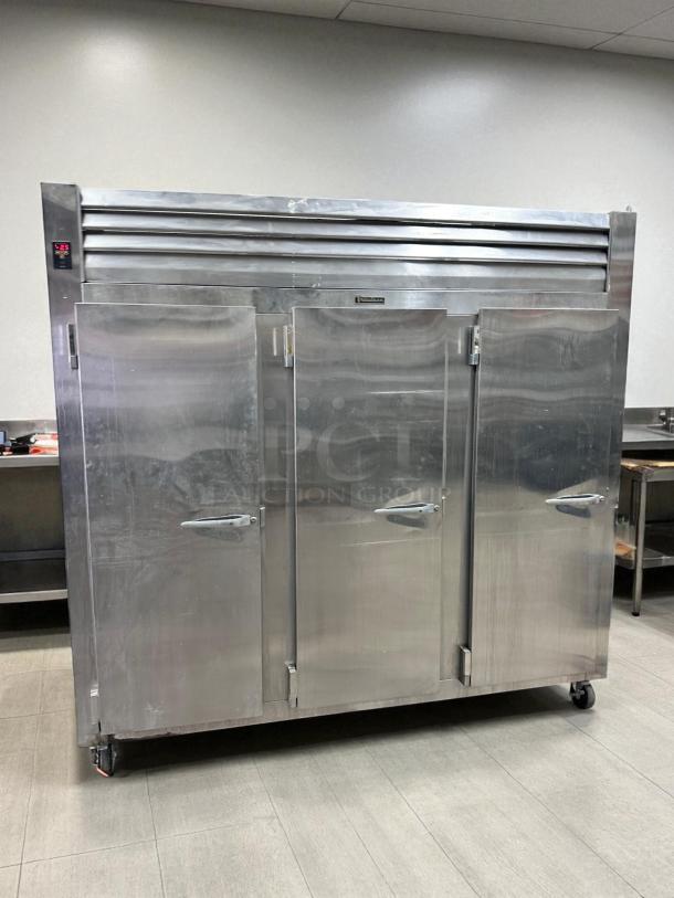 Excellent condition, Traulsen 3-door commercial freezer, Model RLT332WUT-FHS, stainless steel, fully tested and working.