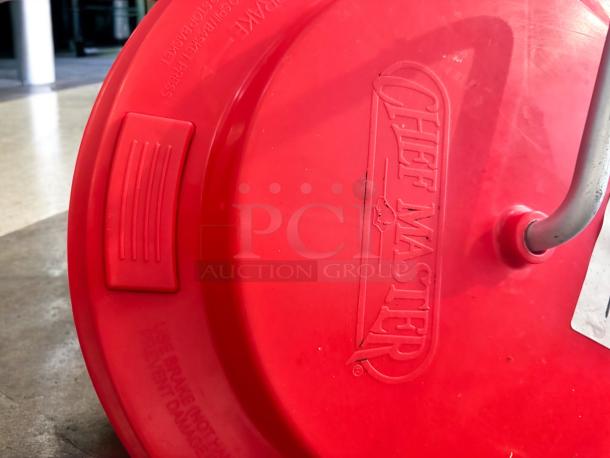 Chef Master manual salad spinner, 5-gallon capacity, red, excellent condition, branded embossing on lid, fully tested.