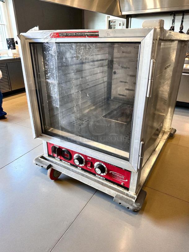 Winholt Heater Proofer NHPL-1810/HH-CA/LC, excellent condition, fully tested, stainless steel, glass door, red control panel.