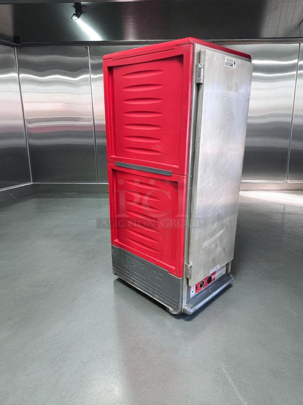 Metro Heated Holding Cabinet, Model C539-HFS-U, excellent condition, red doors, fully tested and working.