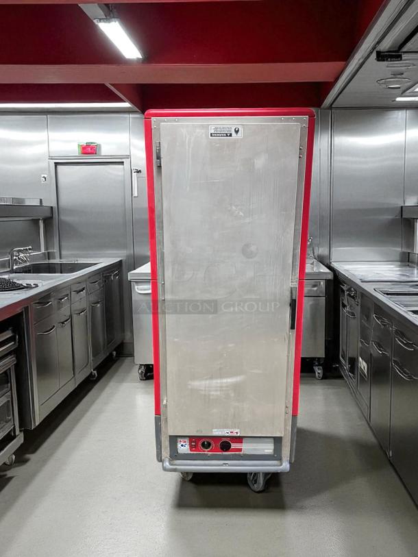 Metro Heated Holding Cabinet Model C539-HFS-U in excellent condition, fully tested and working, visible control knobs.