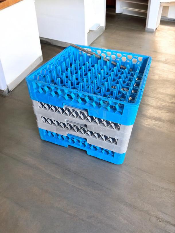 Commercial glass rack set with mobile dolly, 19.5" x 19.5", excellent condition, NSF certified, fully tested and working.