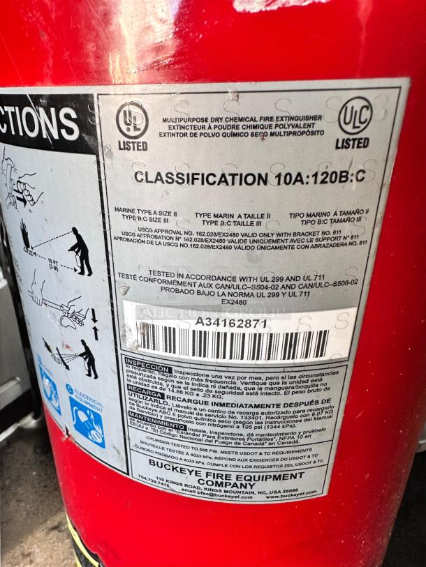 Buckeye 20S HI SA ABC fire extinguisher, 20 lb dry chemical, UL/ULC listed. Outstanding condition, fully tested and working.