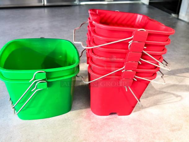Red and green NSF certified sanitizer and utility pails, superb condition, Commercial Foodservice brand, fully tested.