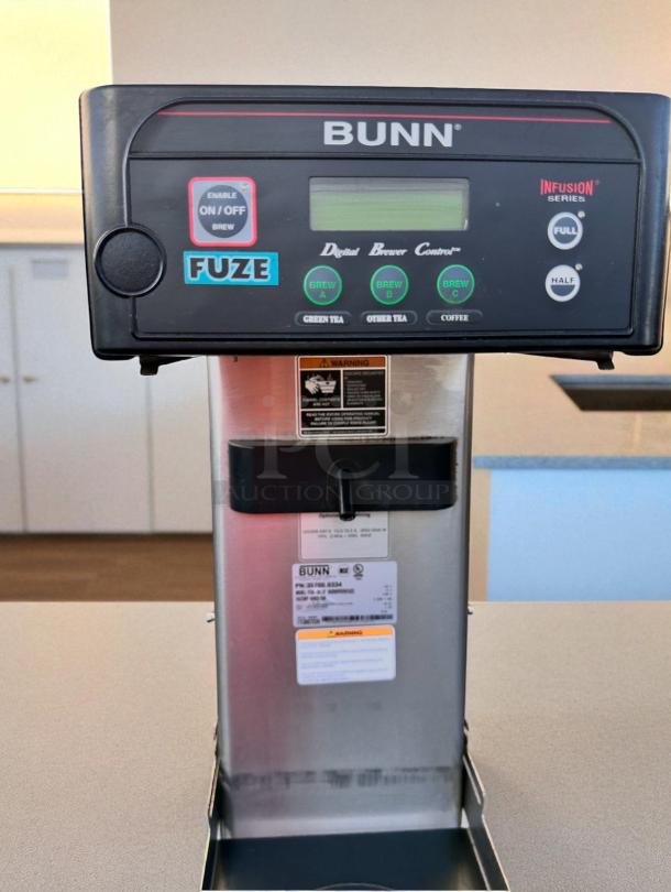 Bunn Infusion Series ICB Twin Coffee Brewer, excellent condition, fully tested, operational, with digital controls and labels.