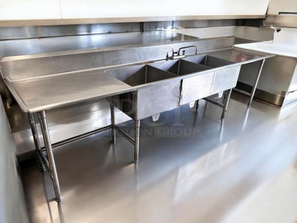 3-compartment stainless steel sink with dual drainboards, excellent condition. Fully tested, commercial use.