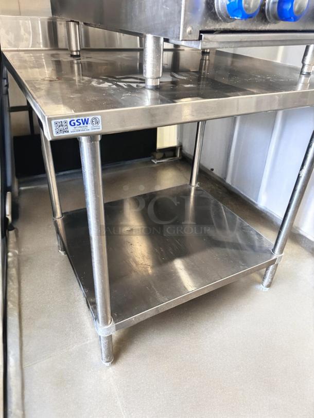 GSW Heavy Duty Stainless Steel Soiled Dishtable, 30"x60", excellent condition, NSF certified, fully tested, model WT-PB3036.