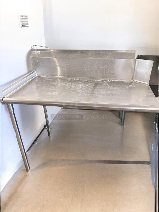 GSW Stainless Steel Clean Dish Table, 30"x30", Model DT48C-L, NSF/ETL Certified, excellent condition, fully tested.