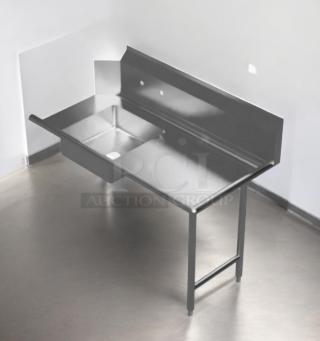 GSW Heavy Duty Stainless Steel Soiled Dishtable with Sink, 58" x 30", Model DT48C-L, Excellent Condition, ETL Listed, NSF/ANSI 2 Certified.