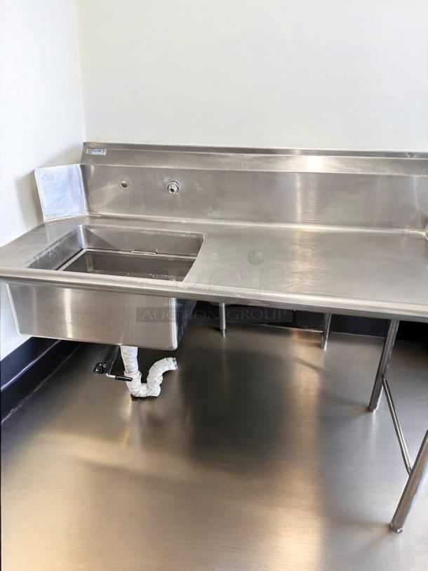 GSW DT48C-L stainless steel soiled dishtable with sink bowl, 58"x30", excellent condition, ETL listed, NSF/ANSI 2 certified.
