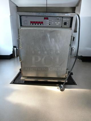 Henny Penny HC-903 CDT heated holding cabinet in excellent condition, stainless steel, digital controls, fully tested and working.