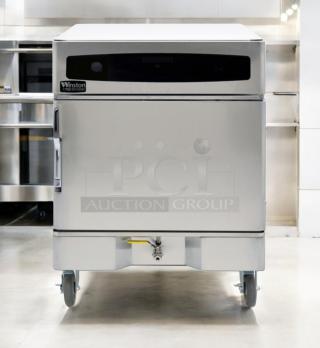 Winston CVap RTV505UVR Holding Cabinet in excellent condition, stainless steel, 208V, on casters, tested and fully operational.