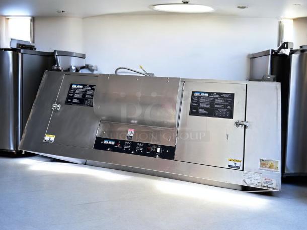 Giles Enterprises FSH-6 Ventless Hood System, excellent condition, 208-240V, fully tested, stand mount model, visible labels.