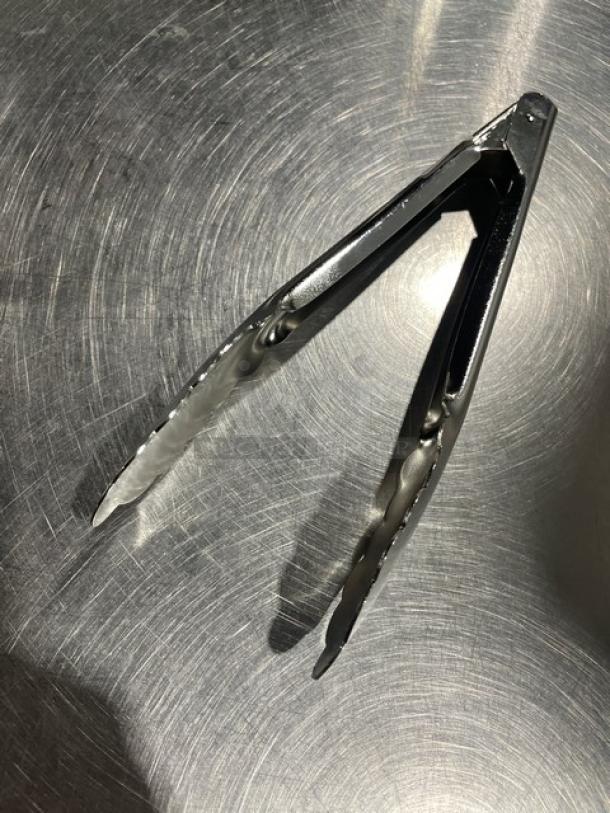 ABC Commercial Stainless Steel 9.5" Utility Tong, Model UTH09P. New condition, suitable for professional use.