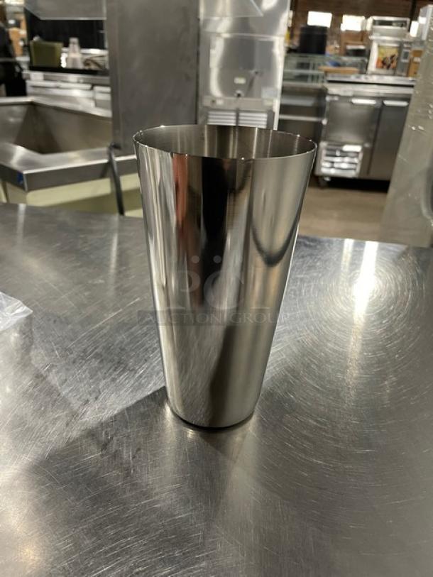 BRAND NEW ABC Commercial Stainless Steel 30 Oz. Cocktail Shaker, Model CS-30-P, shiny finish, perfect condition.