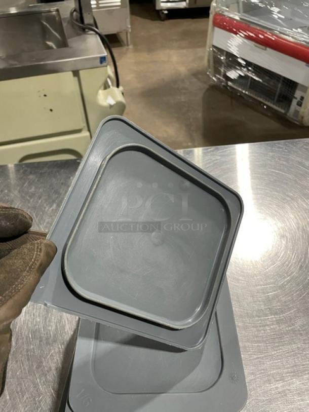 Vigor commercial gray squared food storage container lid, durable plastic, excellent condition, 8 lids available per bid.