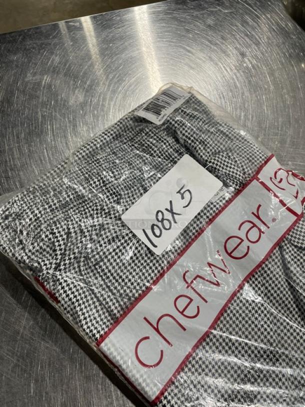 Brand new Chefwear CW11 chef pants, size 3X, in sealed packaging. Black and white houndstooth pattern, 5X your bid.