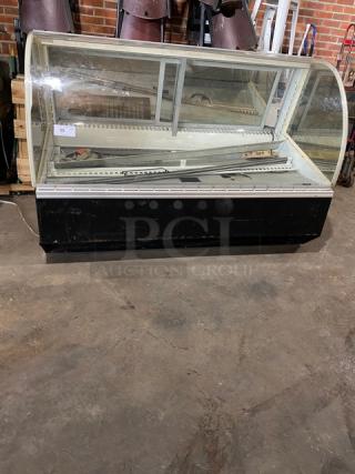 Federal Industries Commercial Curved Glass Refrigerated Meat Deli Merchandiser Display Case! With Rear Double Glass Sliding Door! Model: SN6CD-2 SN: 04050328747-1! 120V 1 Phase! - Item #1207490