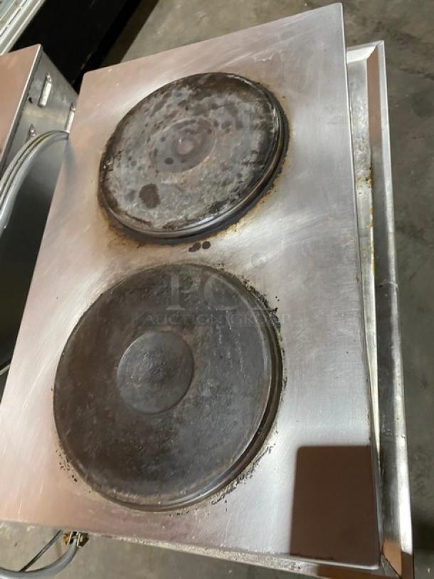 Wells H70 stainless steel 2-burner hotplate, electric-powered, front-to-back, individual controls, used condition.