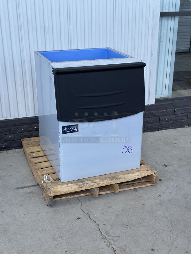 Avantco BIN27530 30" ice storage bin, 375 lb. capacity, black lid, blue interior, on pallet, used condition.