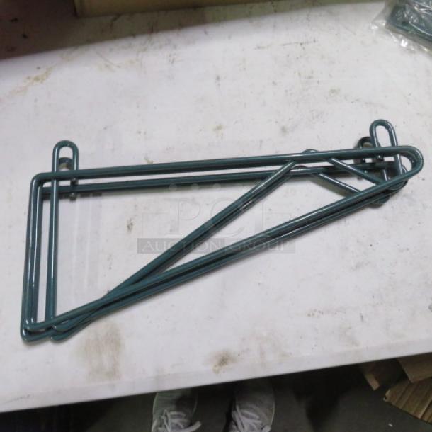 New green Metro wall mount shelf bracket, model SWD15K3. Durable metal construction, suitable for heavy-duty use.