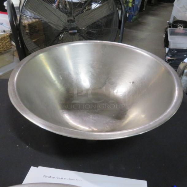 15-inch stainless steel mixing bowl in good condition, no visible markings. Ideal for kitchen use.